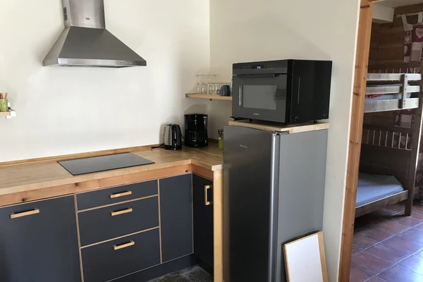 Apartment - Fridge - Oven